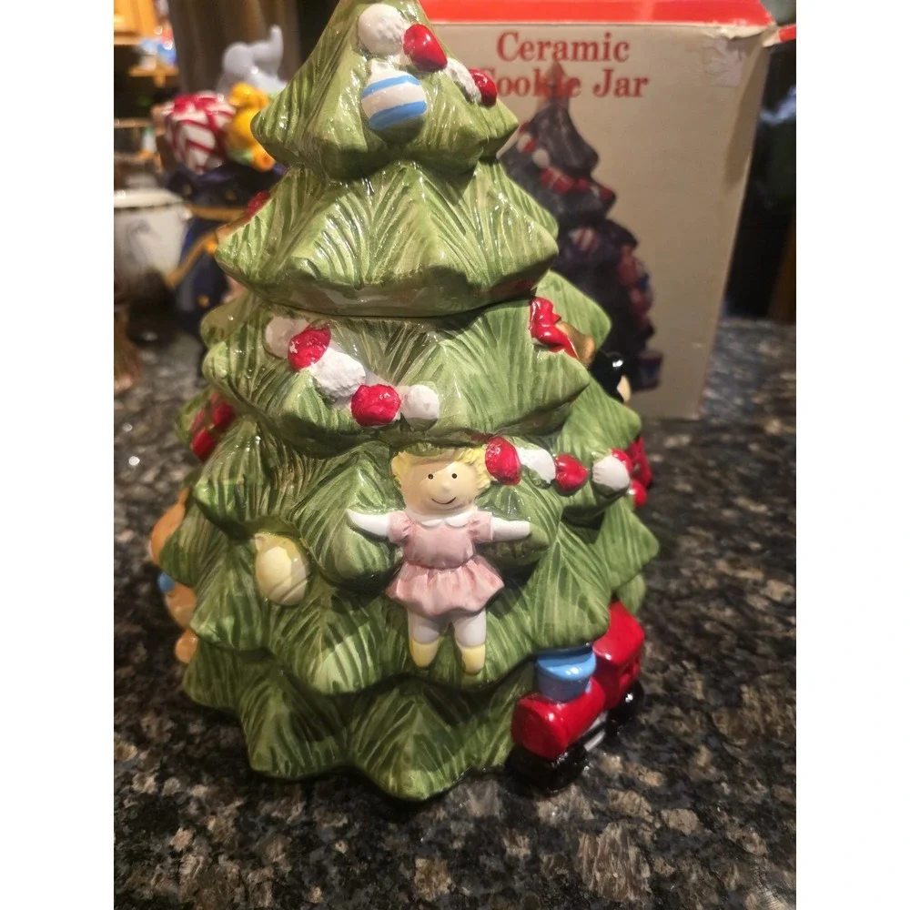 Christmas Tree Cookie Jar‎ Village Earthenware Musical Lid!! Works!!!